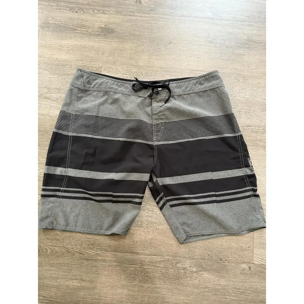 Men's Board Shorts Size 38 Hurley Volcom Swim Trunks Unlined - Picture 2 of 11